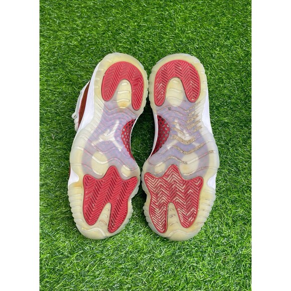 Air Jordan 11 Retro Cherry Size Kid's 7Y - Picture 7 of 7